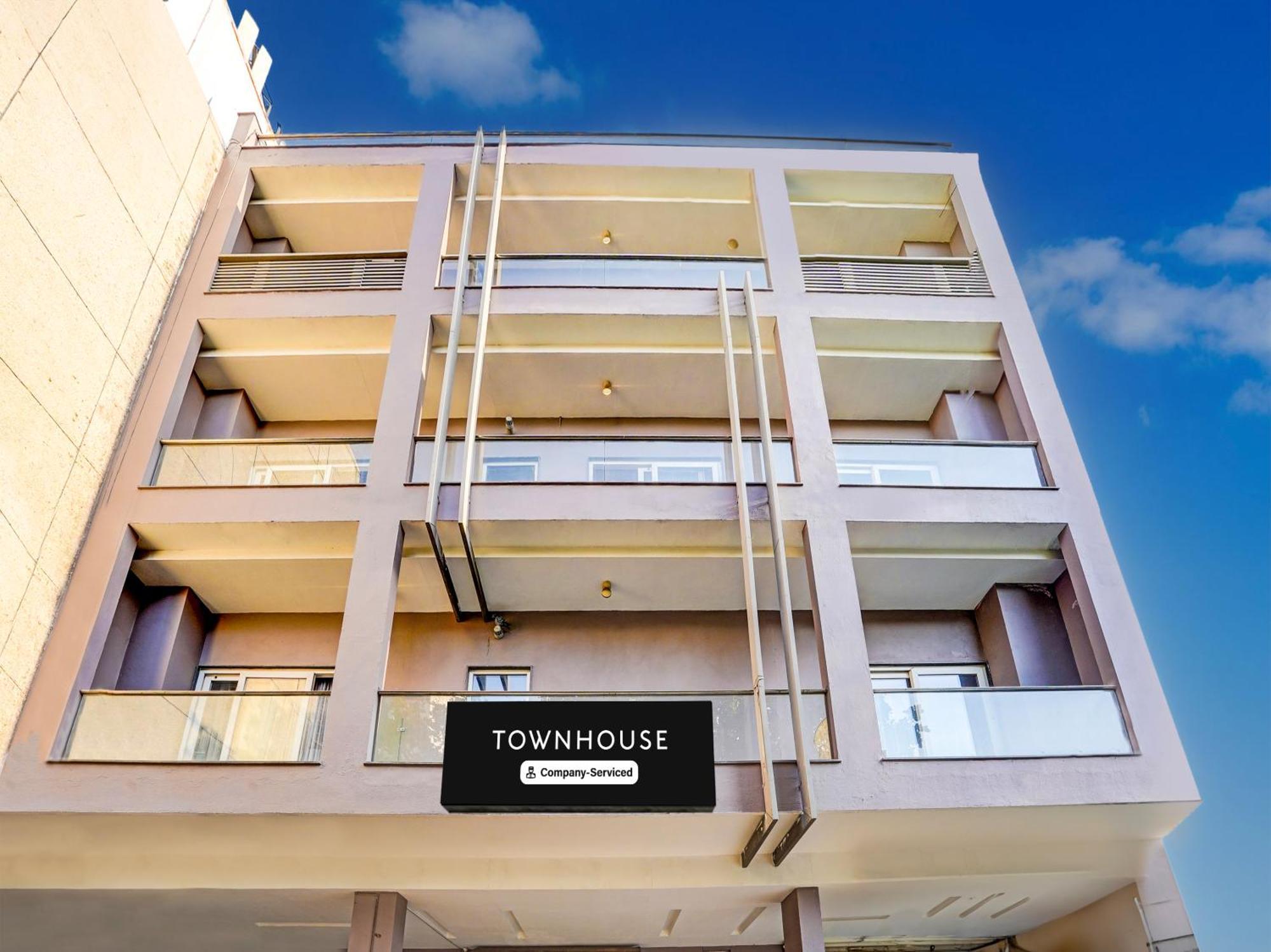 Super Townhouse Pitampura West Enclave Hotel Delhi Kültér fotó