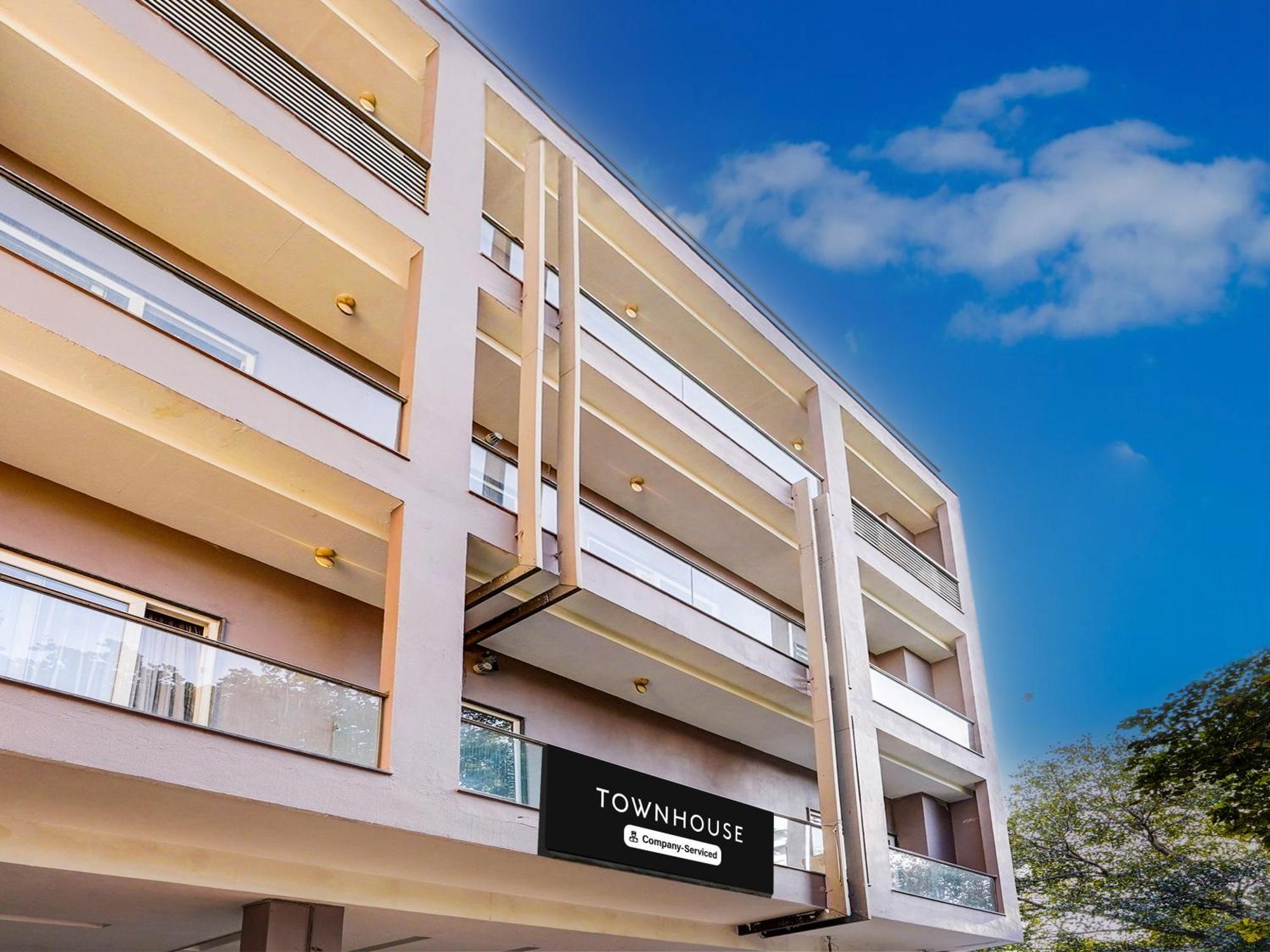 Super Townhouse Pitampura West Enclave Hotel Delhi Kültér fotó